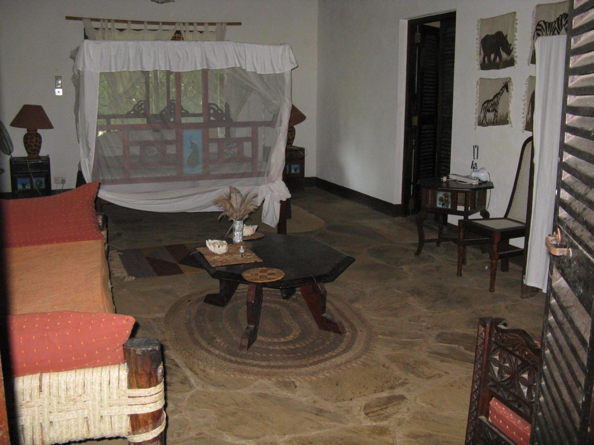 Kiloran Funzi House Bed & Breakfast Luaran gambar